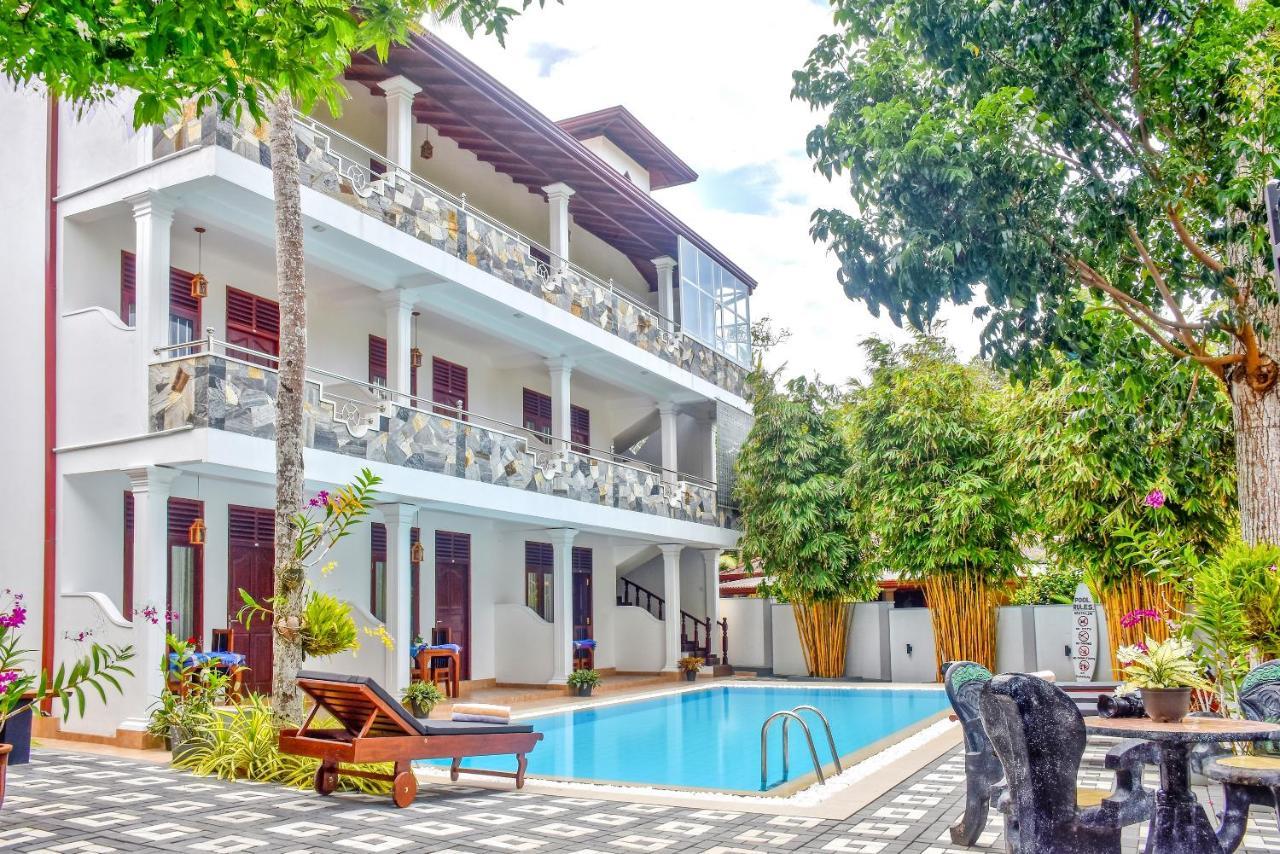 Villa De White Sambur Hikkaduwa Exterior foto