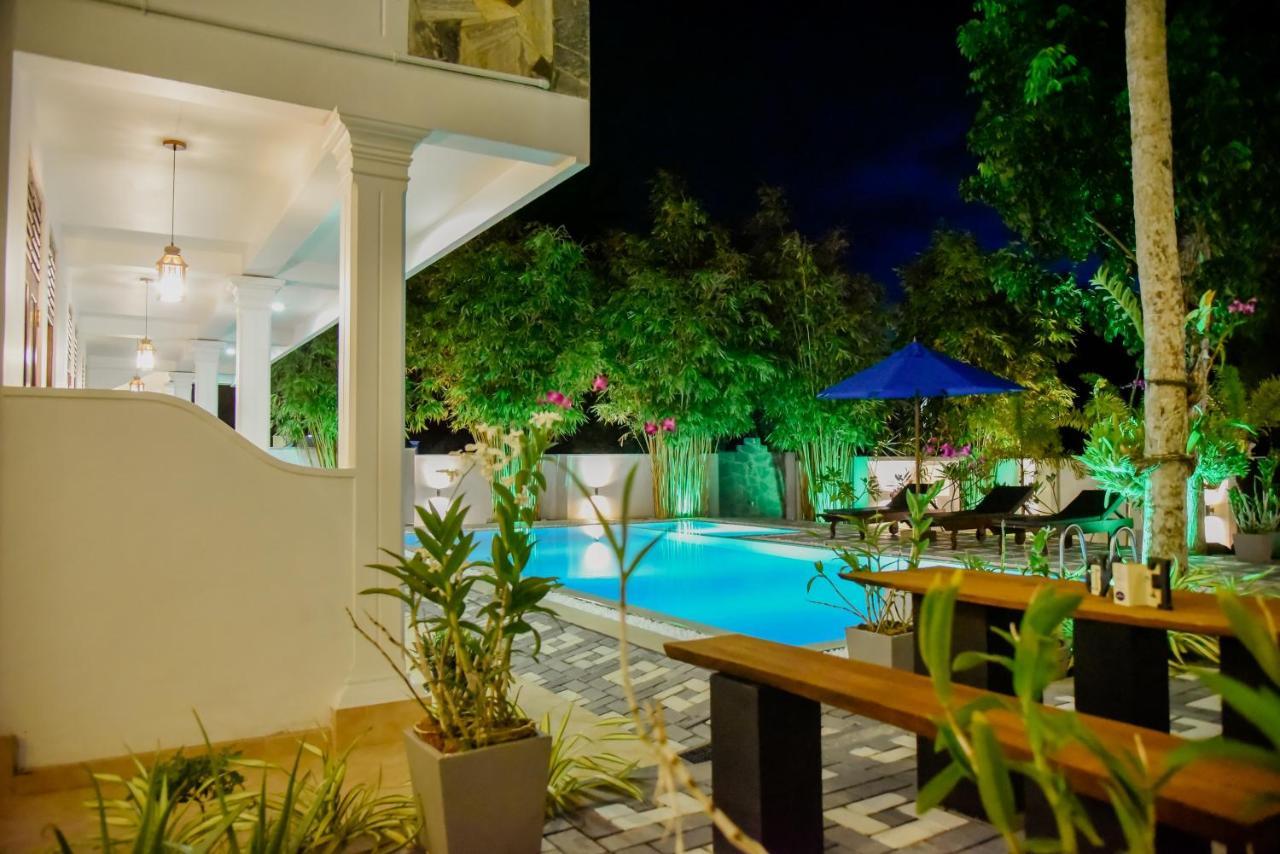 Villa De White Sambur Hikkaduwa Exterior foto
